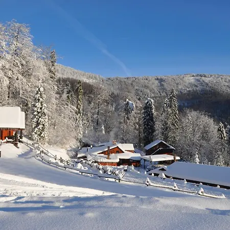 Séjour chez l'habitant Wuja Toma