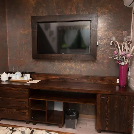 Wuja Toma 홈스테이