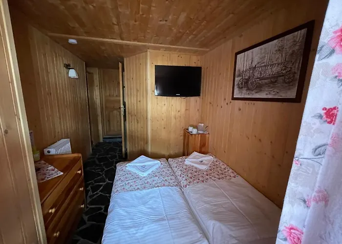 Wuja Toma בית אירוח *