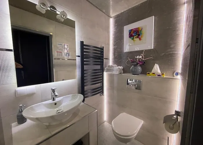 Wuja Toma בית אירוח שצ'צ'ירק